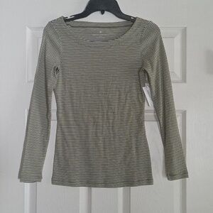 Banana Republic New long sleeve shirt stretchy